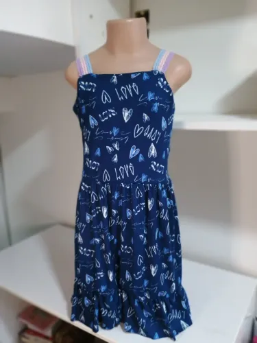 5 vestidos por 100 reais