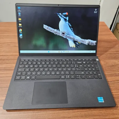 Dell Inspiron 15 3511 Intel Pentium Gold 7505 4GB 128GB 15,6 FullHD + Biometria