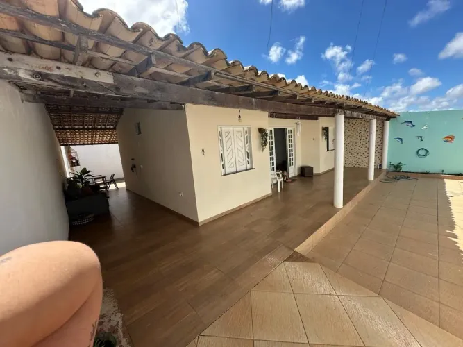 VENDO ESTA LINDA CASA