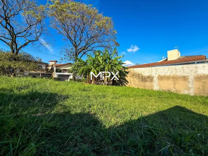 Terreno à venda no bairro Nova Piracicaba em Piracicaba