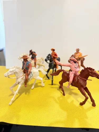 Conjunto forte apache Casablanca Gulliver anos 60 cowboys