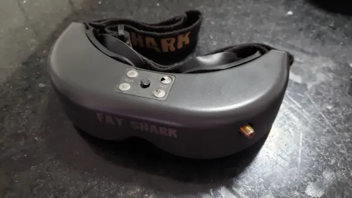 Óculos FPV - Fat Shark Predator V2 - 8CH