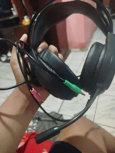 Fone headset,semi novo,fone pra computador,entrada híbrida
