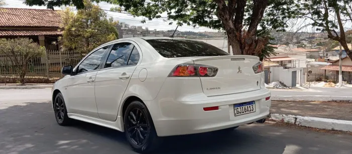 Mitsubishi Lancer HLE 2.0 16V 160cv Aut. 2016