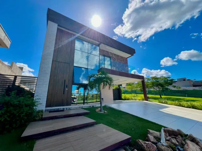 Casa Duplex de Alto Padrão à Venda no Alphaville Terras 1 | Porteira Fechada | Frente ao C
