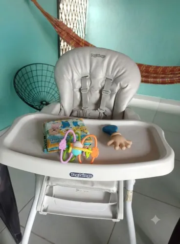 Cadeira de alimentação