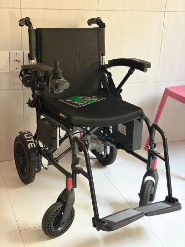 Cadeira de Rodas Motorizada Dobrável X-Lite PowerLite (BAW03)