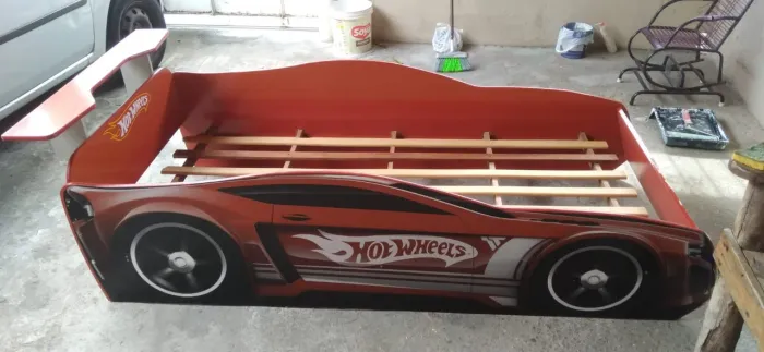 Cama hot wheels