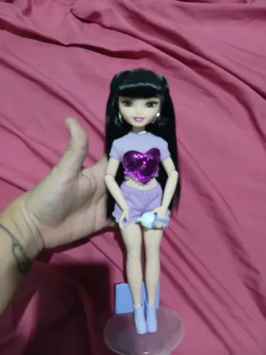 Boneca Renee barbie besties dreams 