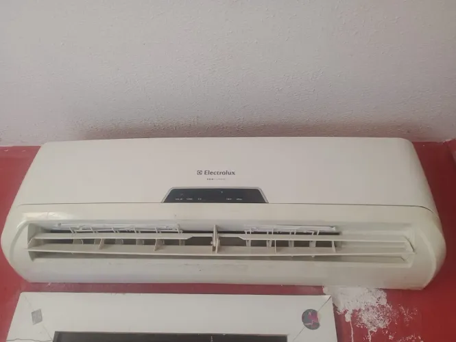 Vendo ar condicionado usado