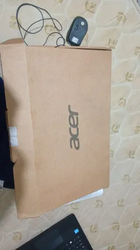 Estou vendo notebook Acer ,ele está em boas condições sem defeito neu