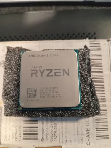Processador AMD RYZEN 3 3200G