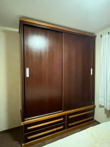 Guarda-roupa