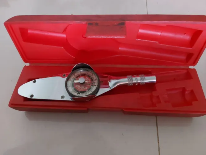Vendo Torquimetro de dial Snap-on 