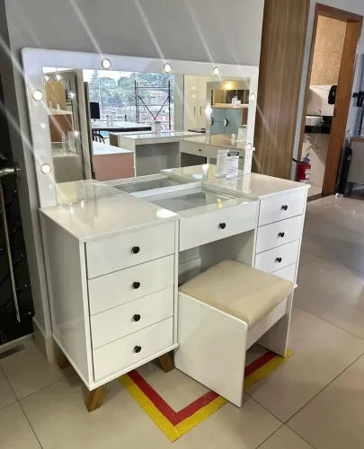 Super Promoção - Penteadeira com banqueta
