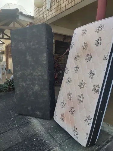 Cama box solteiro marca Ortobom em perfeita condição