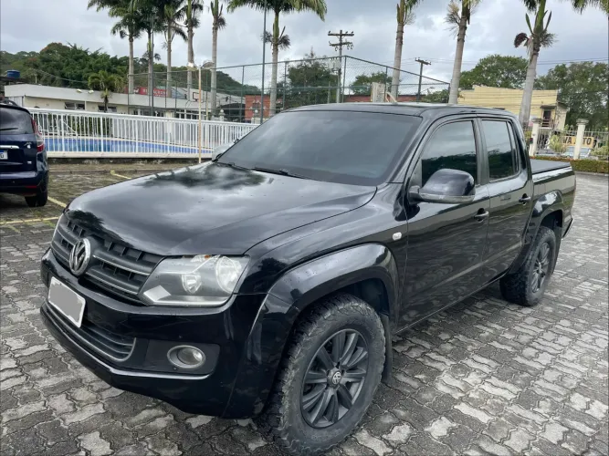 Volkswagen Amarok High.cd 2.0 16V TDI 4X4 Dies. AUT 2014