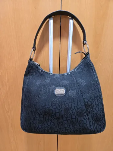 Bolsa VITOR HUGO preta.