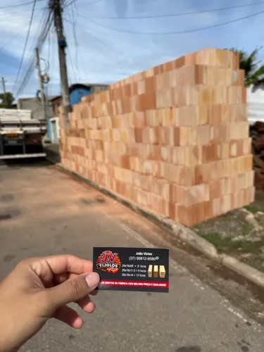Tijolos primeira linha