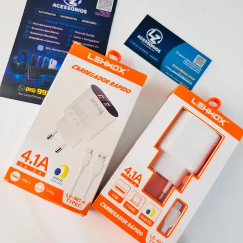 Carregador Rápido 4.1A - 2 Entradas USB + cabo Tipo-C Lehmox LE-481-4