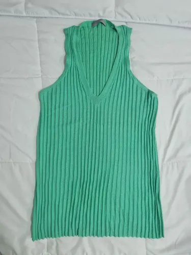 Vendo blusa de fio verde