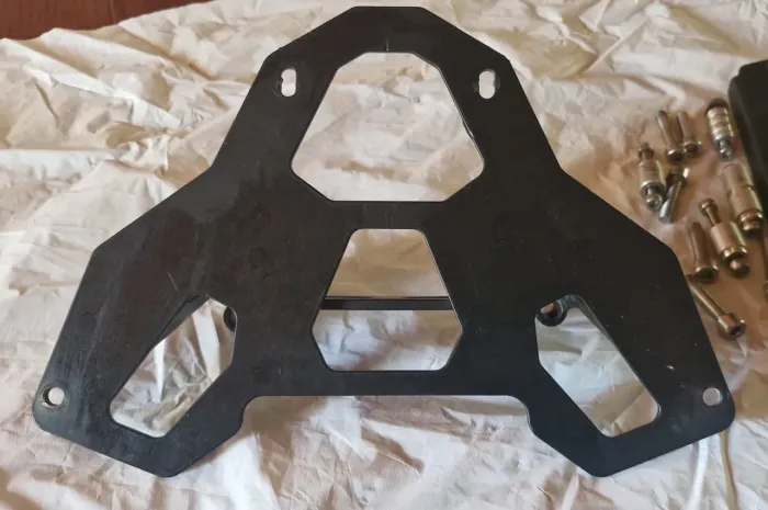 Suporte TopCase BMW 750GS