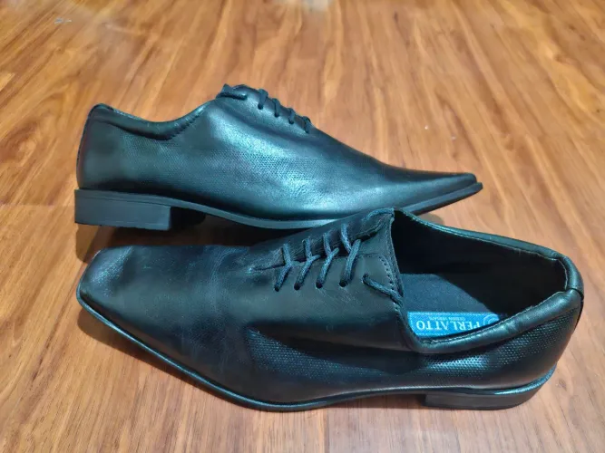 Sapato social Perlatto preto 100% de couro