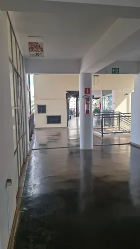 Escritório para venda com 10 metros quadrados em Centro - Caldas Novas - GO