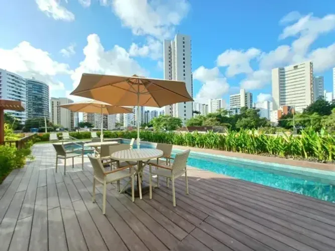 Imóvel para venda possui 164 metros quadrados com 4 quartos em Parnamirim - Recife - PE