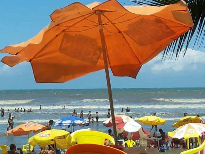 Temporada na Praia de Peruibe  - Prédio Redondo 