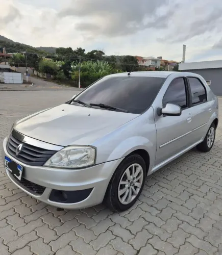 Renault Logan Expression Hi-flex 1.6 8V 4P 2011