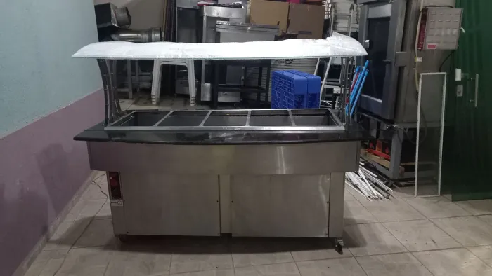 Carrinhos de Buffet - Quente e Refrigerado