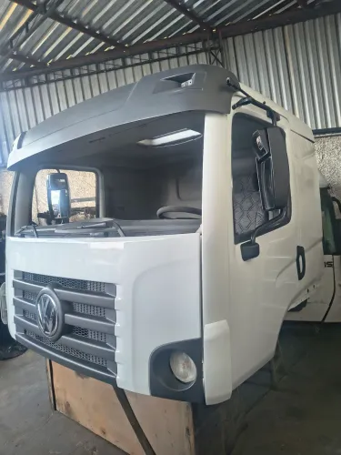 Cabine Completa VW Constellation  leito 