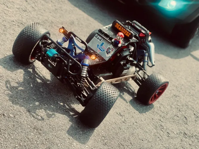 Carrinho brinquedo 