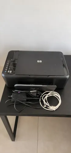 Impressora HP Deskjet F4480 com defeito