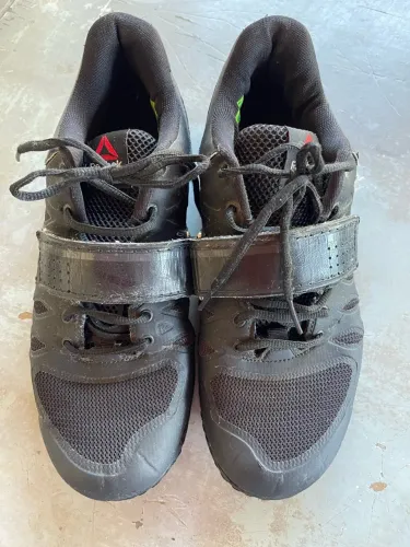 Sapatilha LIFTER Reebok 