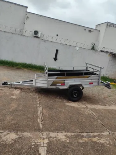 Carretinha Nova 2 Metros