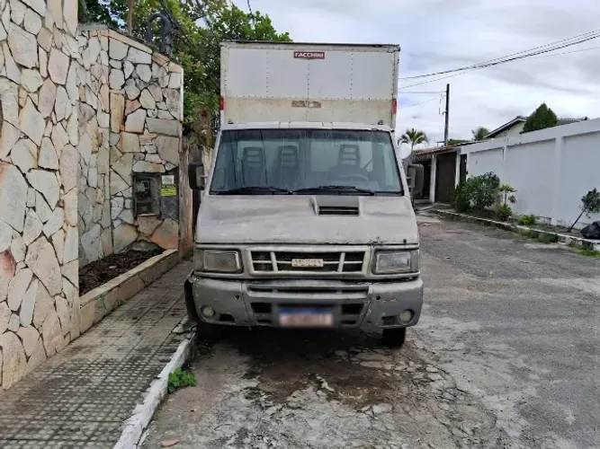 IVECO DAILY 4013 CC1 2005/2006 - BAÚ FECHADO
