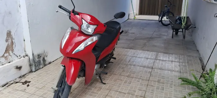 Biz 125. Única Dona