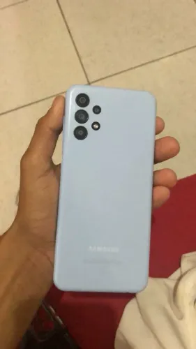 Samsung A13 128GB NOVO, sem detalhes