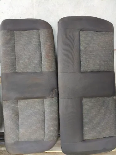 Banco traseiro de carro 