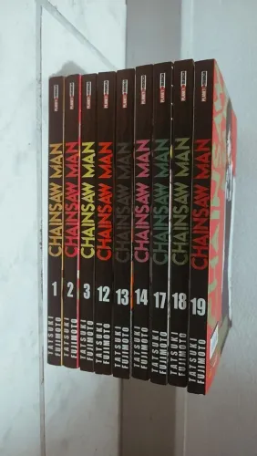 Mangá de chaisaw man 9 volumes ( 1/2/3/13/14/17/18/19)