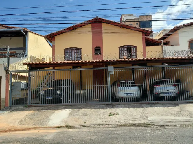 Casa geminada 