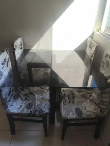 Mesa com 4 Cadeiras