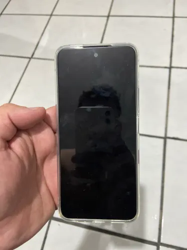 Vendo celular TCL novo