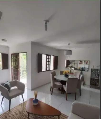Casa em Conodominio FEchado no José Américo com 4 quartos