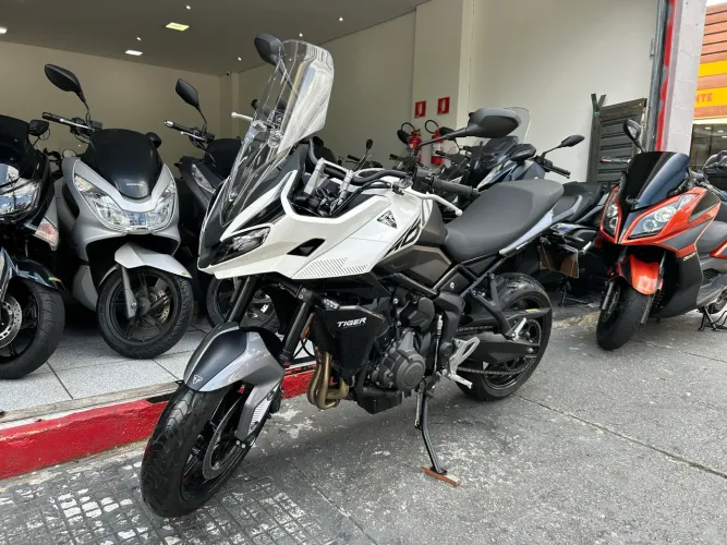 Triumph Tiger Sport 660 Ano 2026