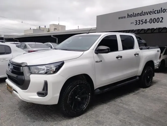 Toyota Hilux CD 4X4 2.8 Diesel Mec. 2021