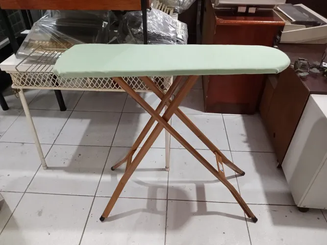 Tábua de Passar Roupa