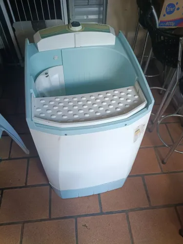 Tanquinho suggar 5 kg funcionando perfeitamente buscar perto do buriti shopping